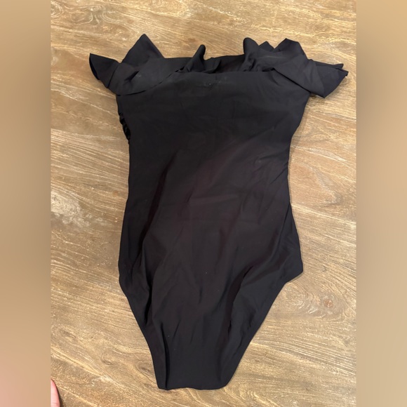 NWT J. Crew Matte Ruched One Piece Swimsuit with Ruffles in Black Size 8 - Picture 3 of 8